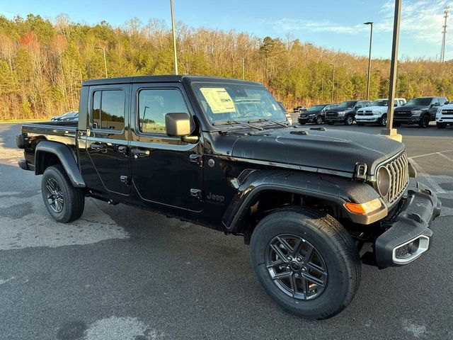 2024 Jeep Gladiator Sport S