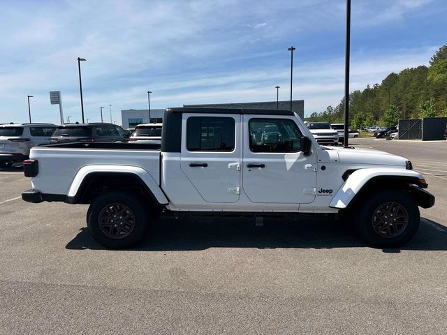 2024 Jeep Gladiator Sport S