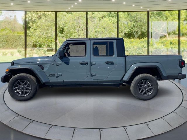 2024 Jeep Gladiator Sport S