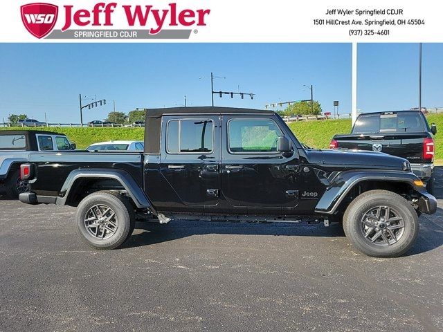 2024 Jeep Gladiator Sport S