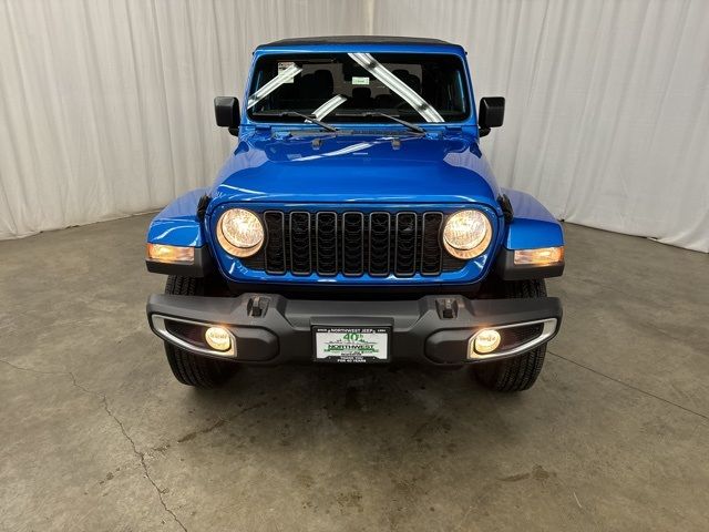 2024 Jeep Gladiator Sport S