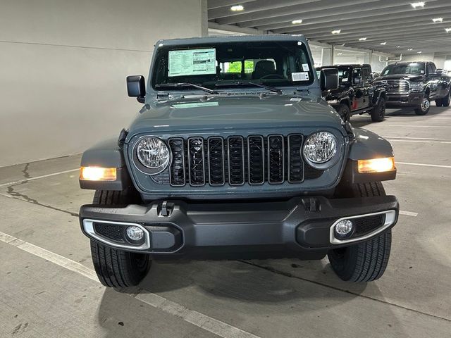 2024 Jeep Gladiator Sport S