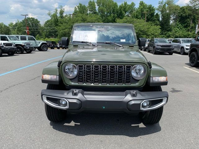 2024 Jeep Gladiator Willys