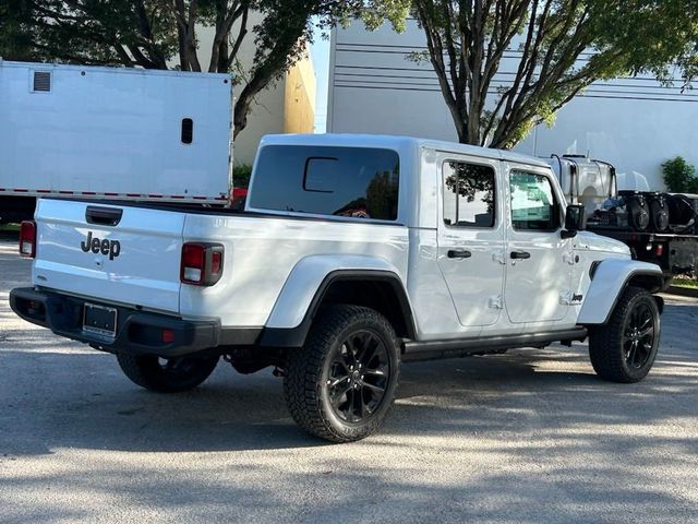 2024 Jeep Gladiator Sport