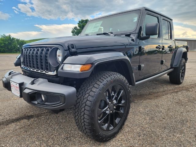 2024 Jeep Gladiator Sport