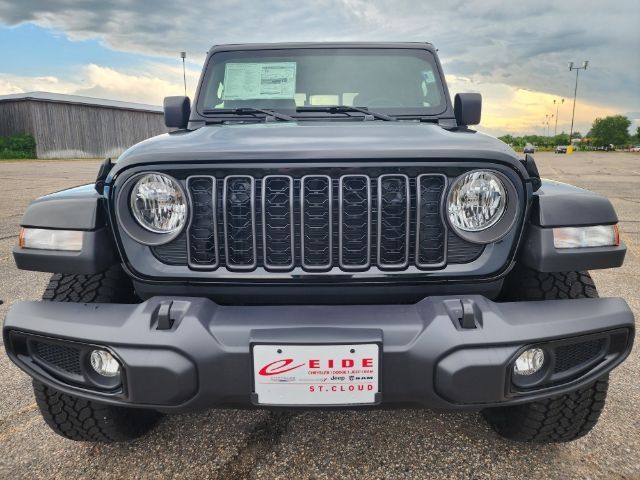 2024 Jeep Gladiator Sport