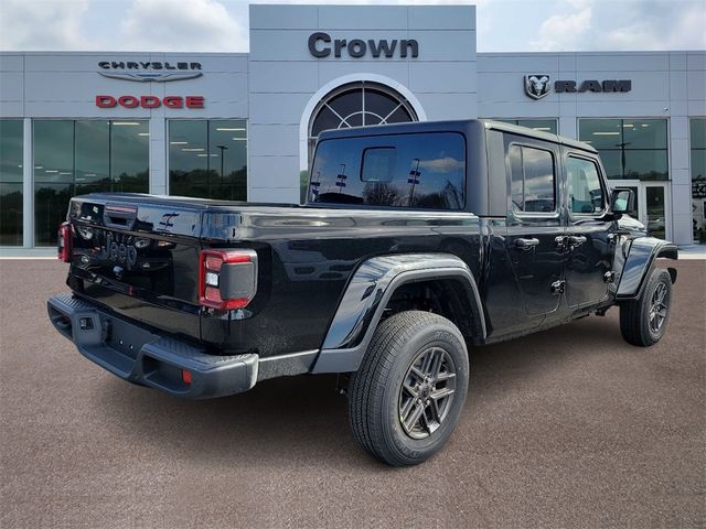 2024 Jeep Gladiator Sport S