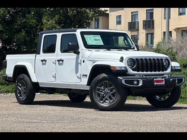 2024 Jeep Gladiator Sport S