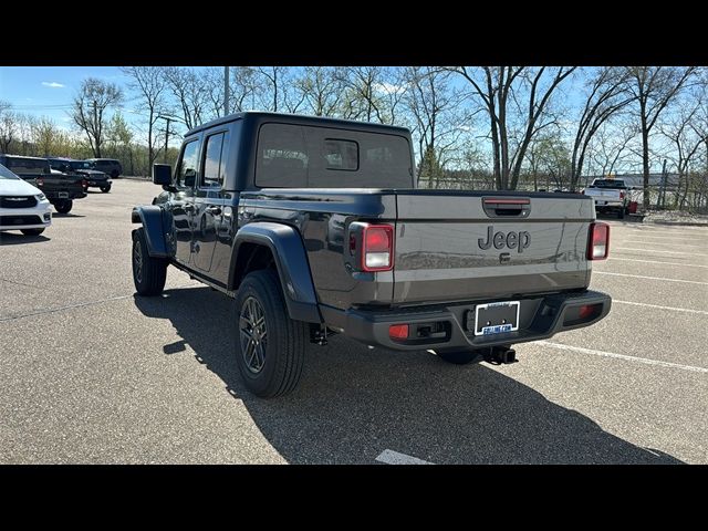 2024 Jeep Gladiator Sport