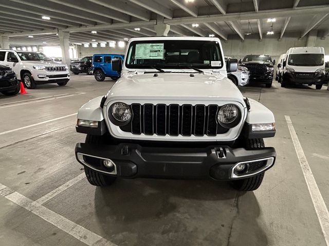 2024 Jeep Gladiator Sport S