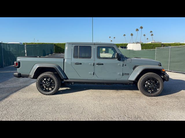 2024 Jeep Gladiator Sport