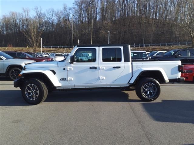 2024 Jeep Gladiator Sport S