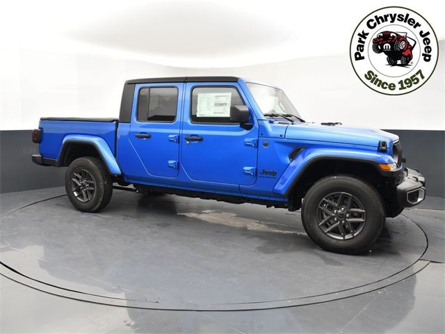 2024 Jeep Gladiator Sport S