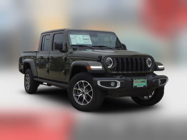 2024 Jeep Gladiator Sport S