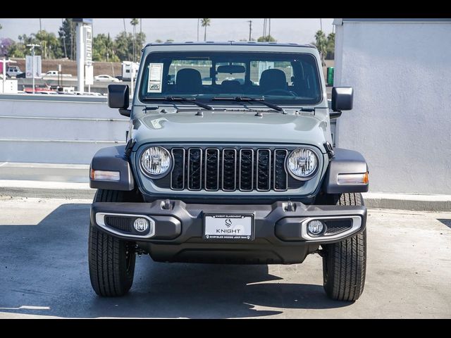 2024 Jeep Gladiator Sport