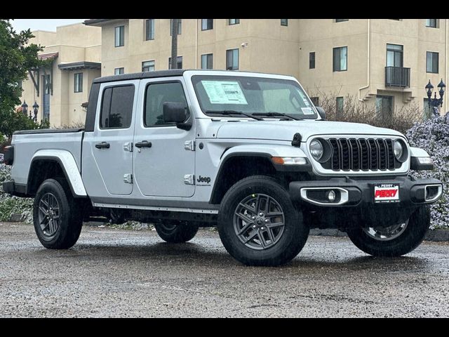 2024 Jeep Gladiator Sport S