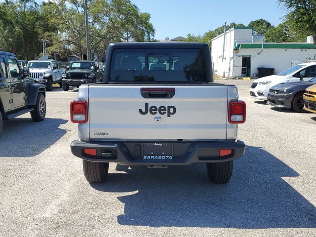 2024 Jeep Gladiator Sport