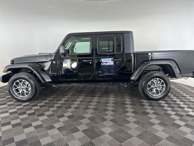2024 Jeep Gladiator Sport S