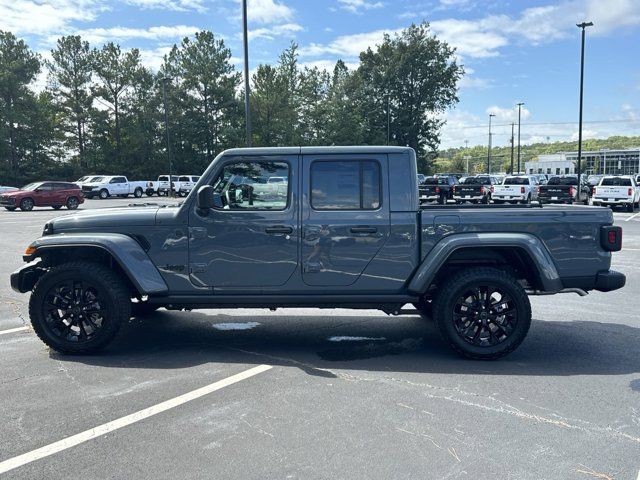 2024 Jeep Gladiator Sport