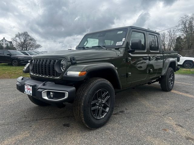 2024 Jeep Gladiator Sport S