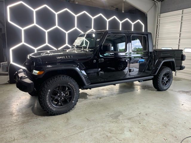 2024 Jeep Gladiator Willys