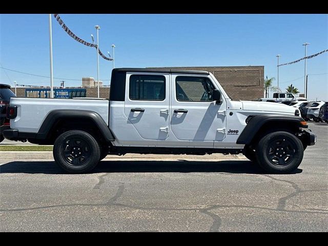 2024 Jeep Gladiator Sport