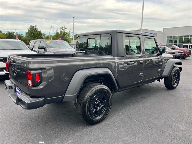 2024 Jeep Gladiator Sport