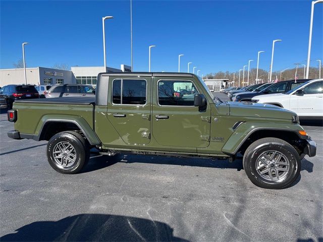 2024 Jeep Gladiator Sport S