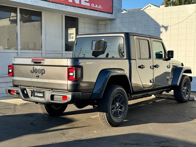 2024 Jeep Gladiator Sport S