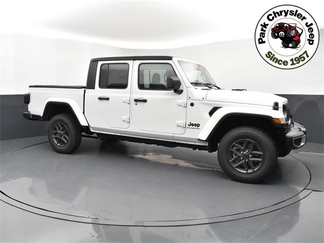 2024 Jeep Gladiator Sport S