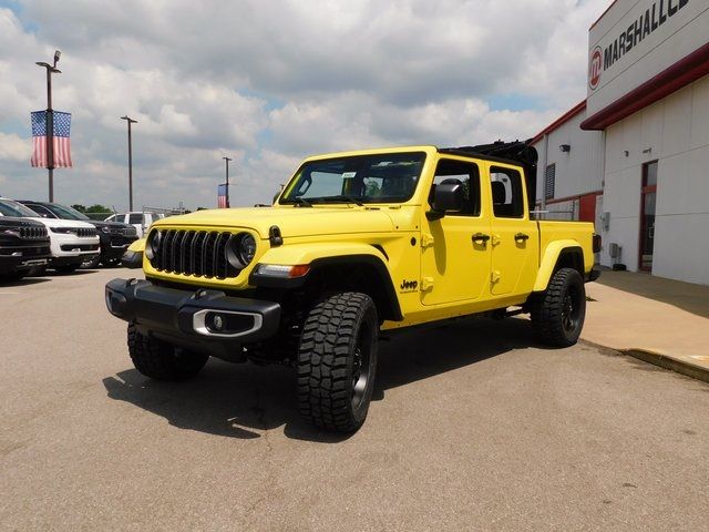 2024 Jeep Gladiator Sport S