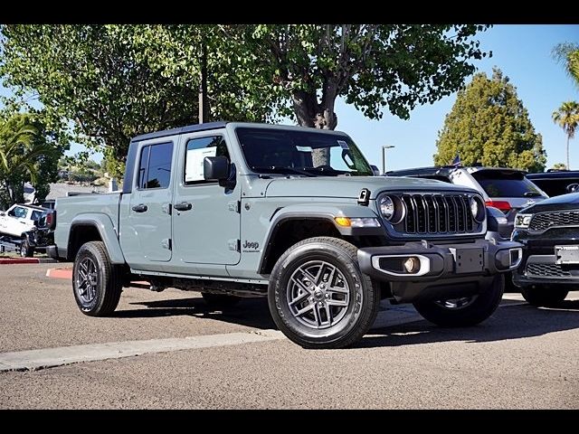 2024 Jeep Gladiator Sport S