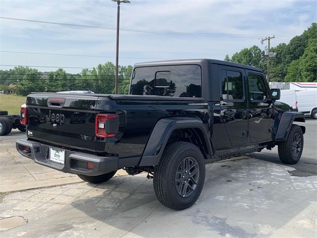 2024 Jeep Gladiator Sport S