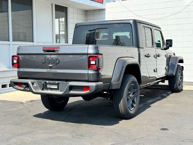 2024 Jeep Gladiator Sport S