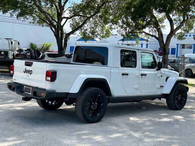 2024 Jeep Gladiator Sport