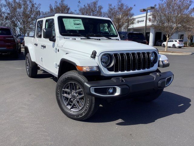 2024 Jeep Gladiator Sport S