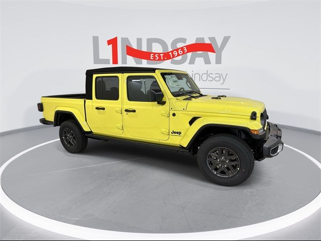 2024 Jeep Gladiator Sport S