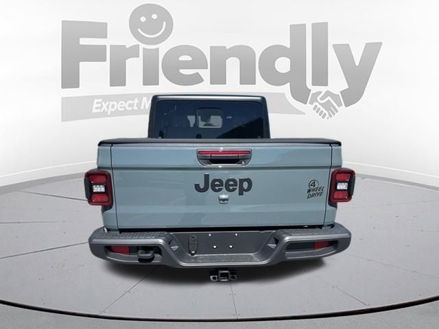 2024 Jeep Gladiator Willys