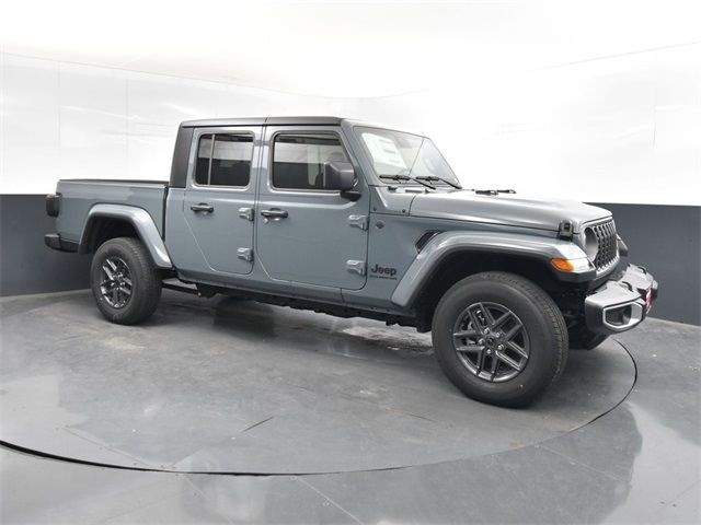 2024 Jeep Gladiator Sport