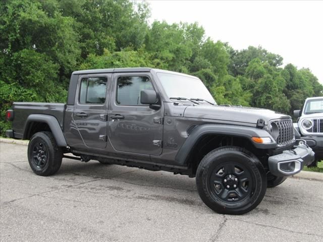 2024 Jeep Gladiator Sport