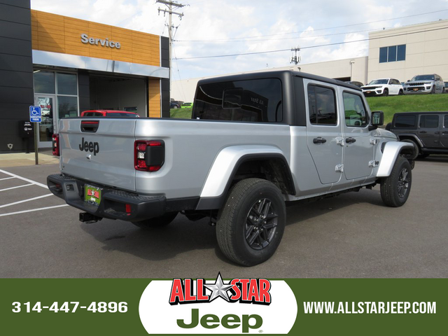 2024 Jeep Gladiator Sport S