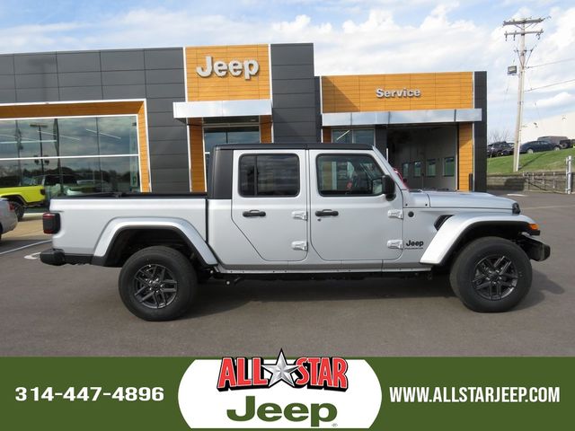 2024 Jeep Gladiator Sport S