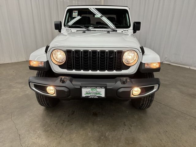 2024 Jeep Gladiator Sport S