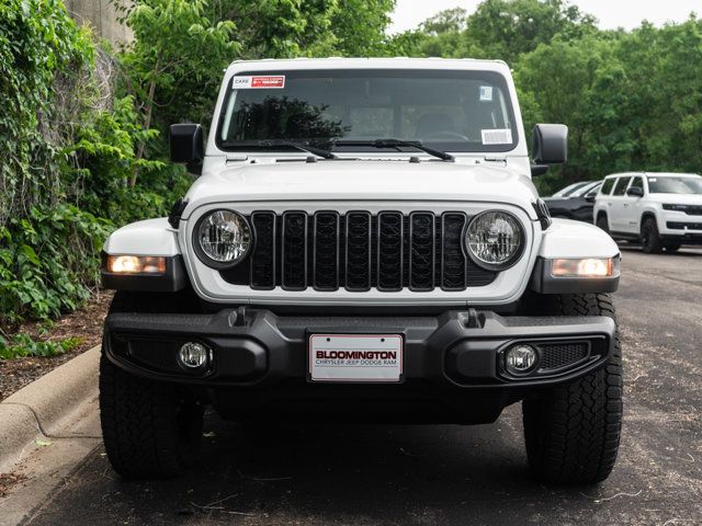 2024 Jeep Gladiator Sport