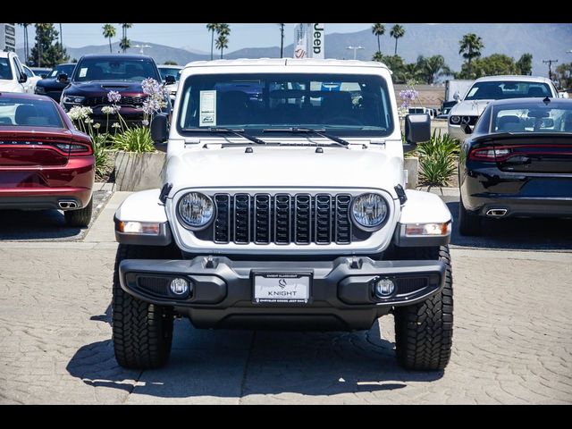 2024 Jeep Gladiator 