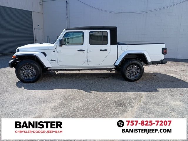 2024 Jeep Gladiator Sport S