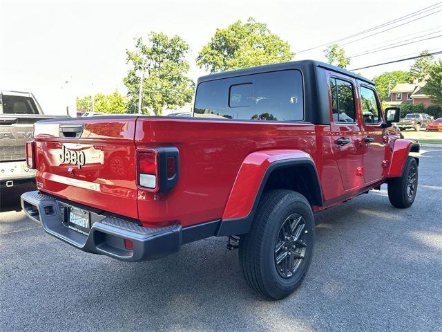 2024 Jeep Gladiator Sport S