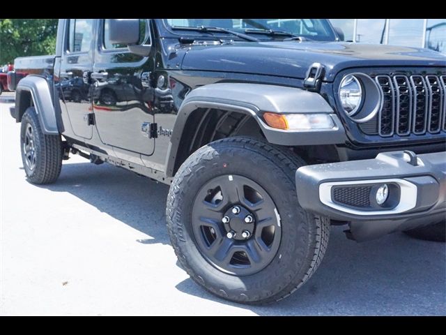 2024 Jeep Gladiator Sport