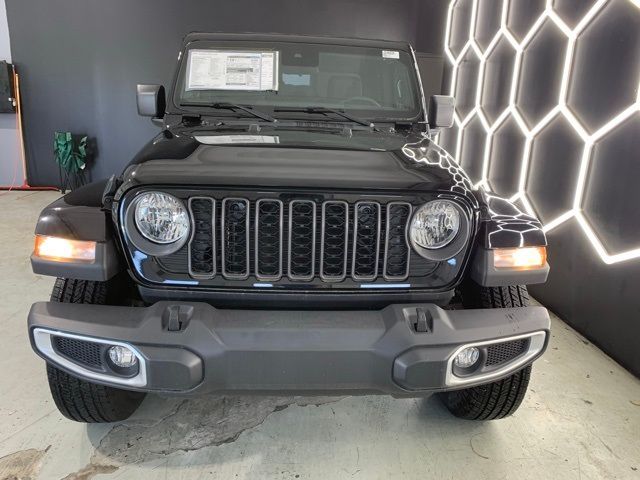 2024 Jeep Gladiator Sport S