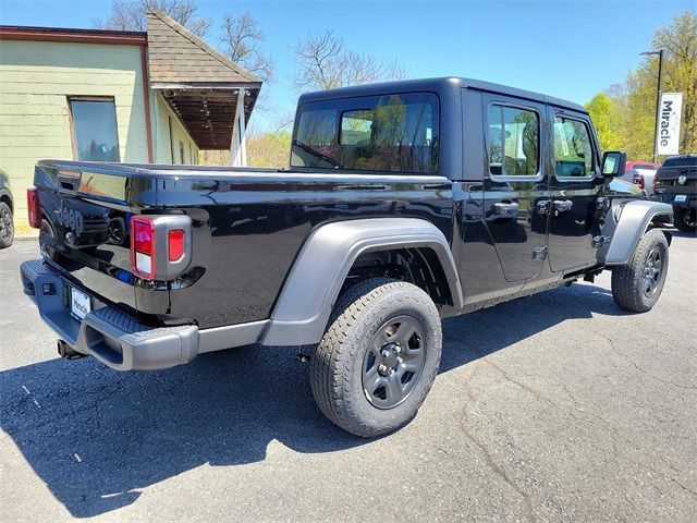 2024 Jeep Gladiator Sport